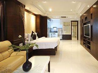 Rayaburi Beach Club Patong Exterior photo